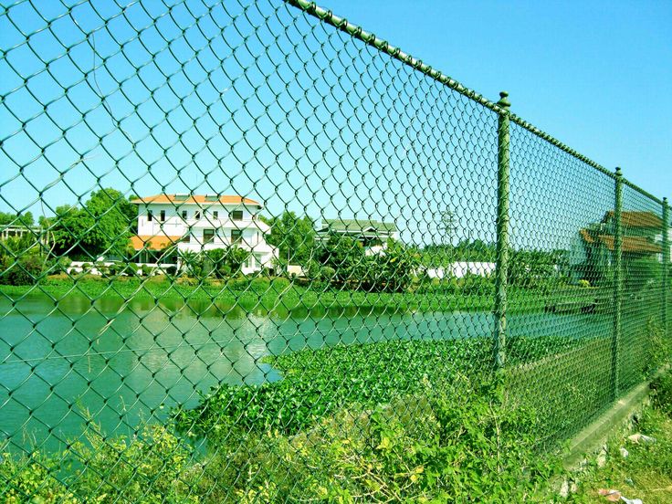 PVC Coated Chainlink Fences Are the Best Choice for Long-Term Durability